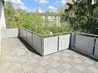 Wohnungen, in Frankfurt am Main, 145.0 m², 5.0 Zi., Bj. 1962